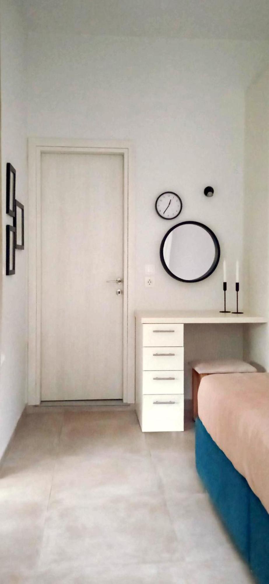 Innjoy Space Glyfada  Luaran gambar
